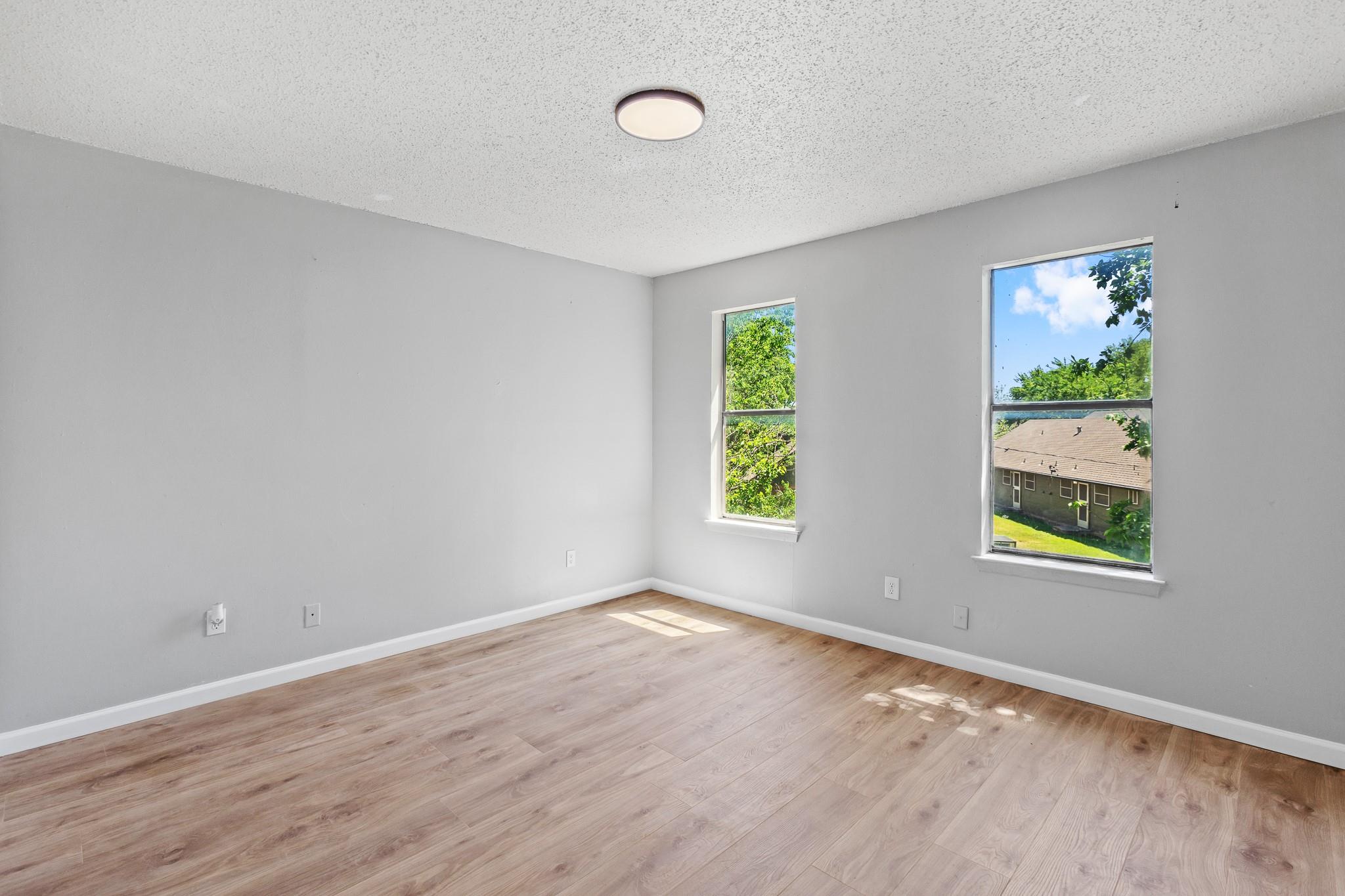 1907 W Loop Austin TX 78758