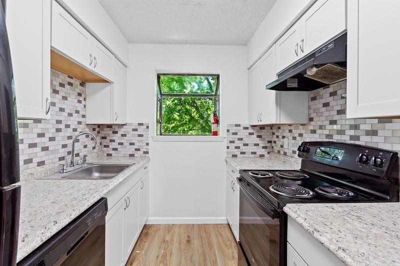 1907 W Loop Austin TX 78758