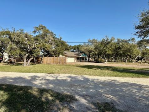 1522-1524 Sixteenth Street Rockport TX 78382
