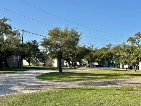 1522-1524 Sixteenth Street Rockport TX 78382