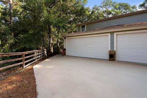 119 N Kanaio Drive Bastrop TX 78602