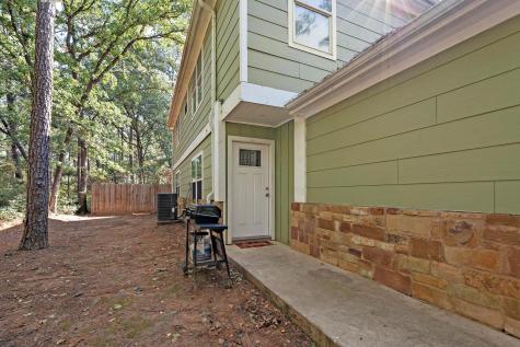 119 N Kanaio Drive Bastrop TX 78602
