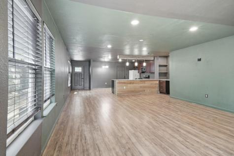 119 N Kanaio Drive Bastrop TX 78602