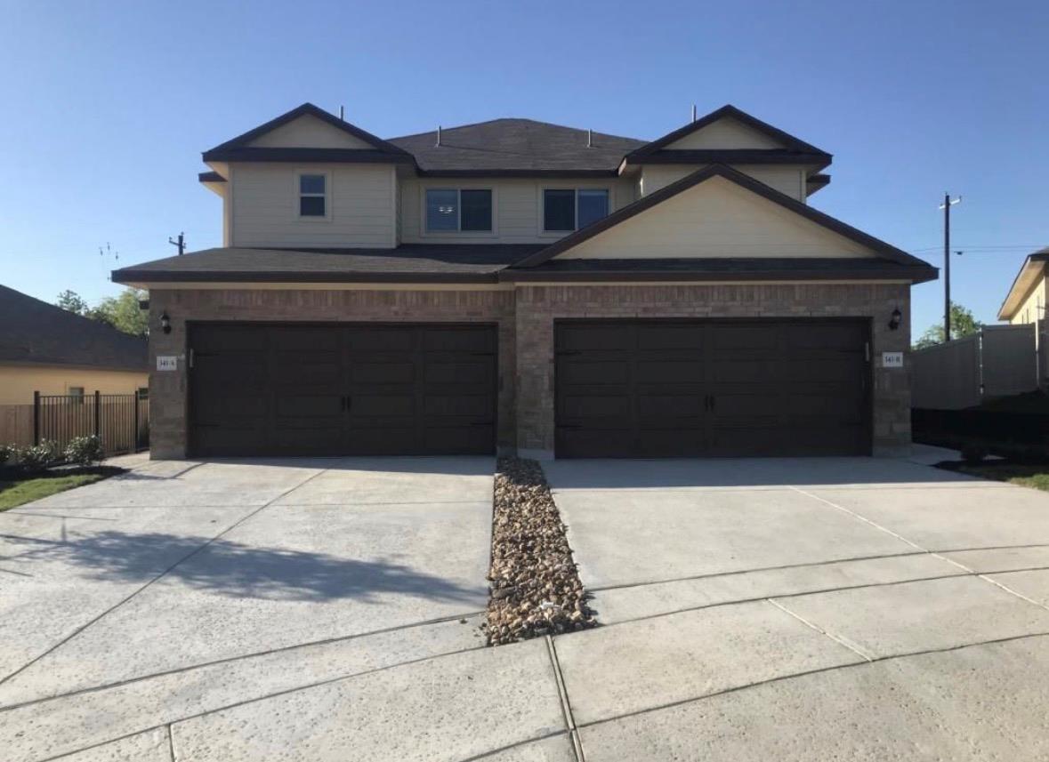 258 Joanne Loop Buda TX 78610