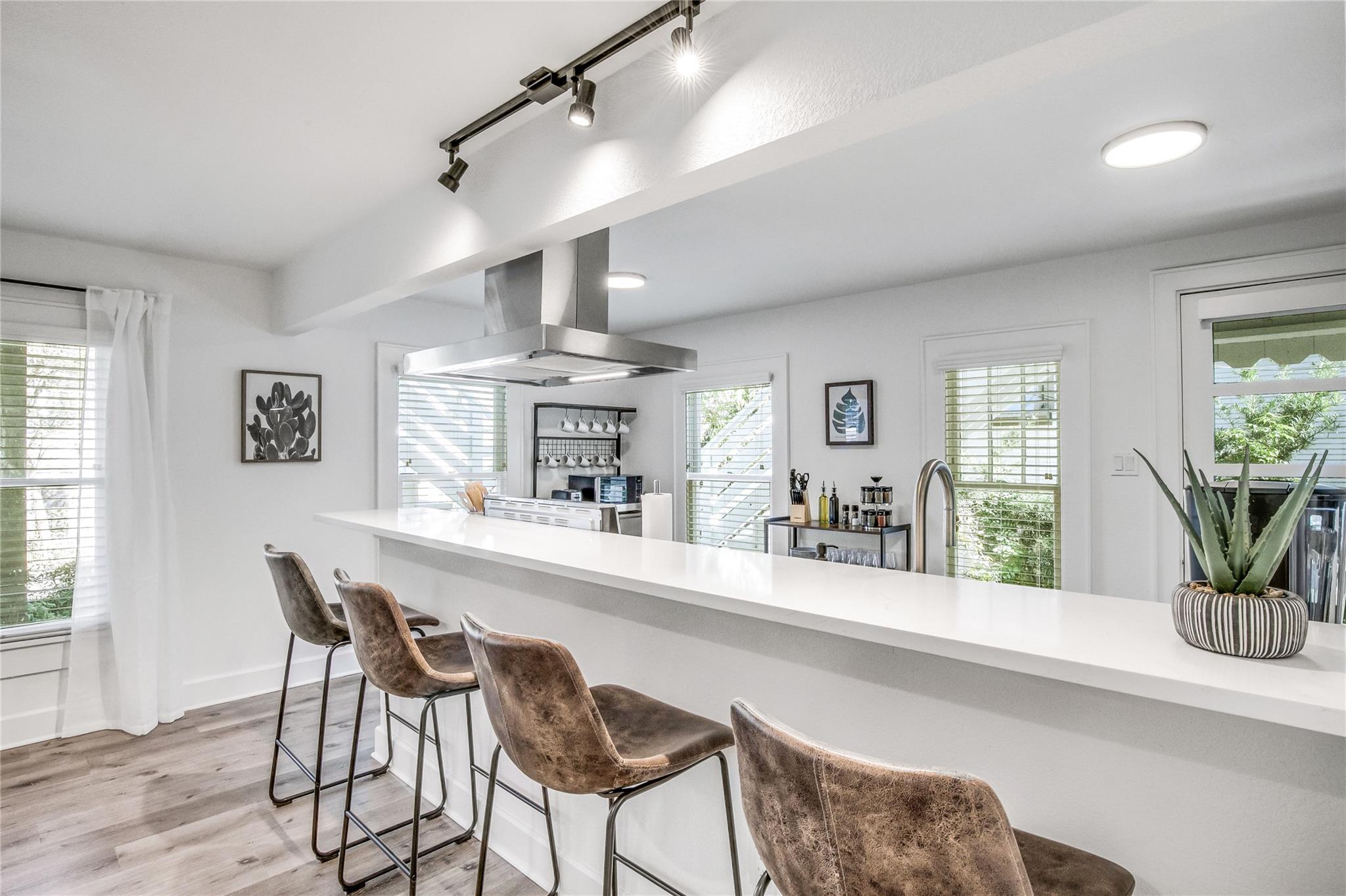 707 Highland Avenue Austin TX 78703