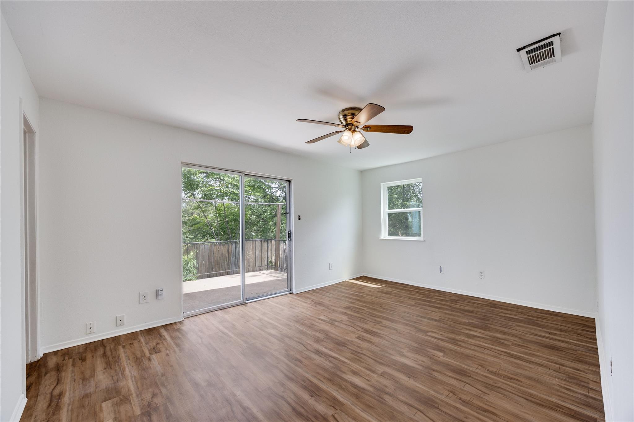 1807 Briar Hill Drive Austin TX 78741