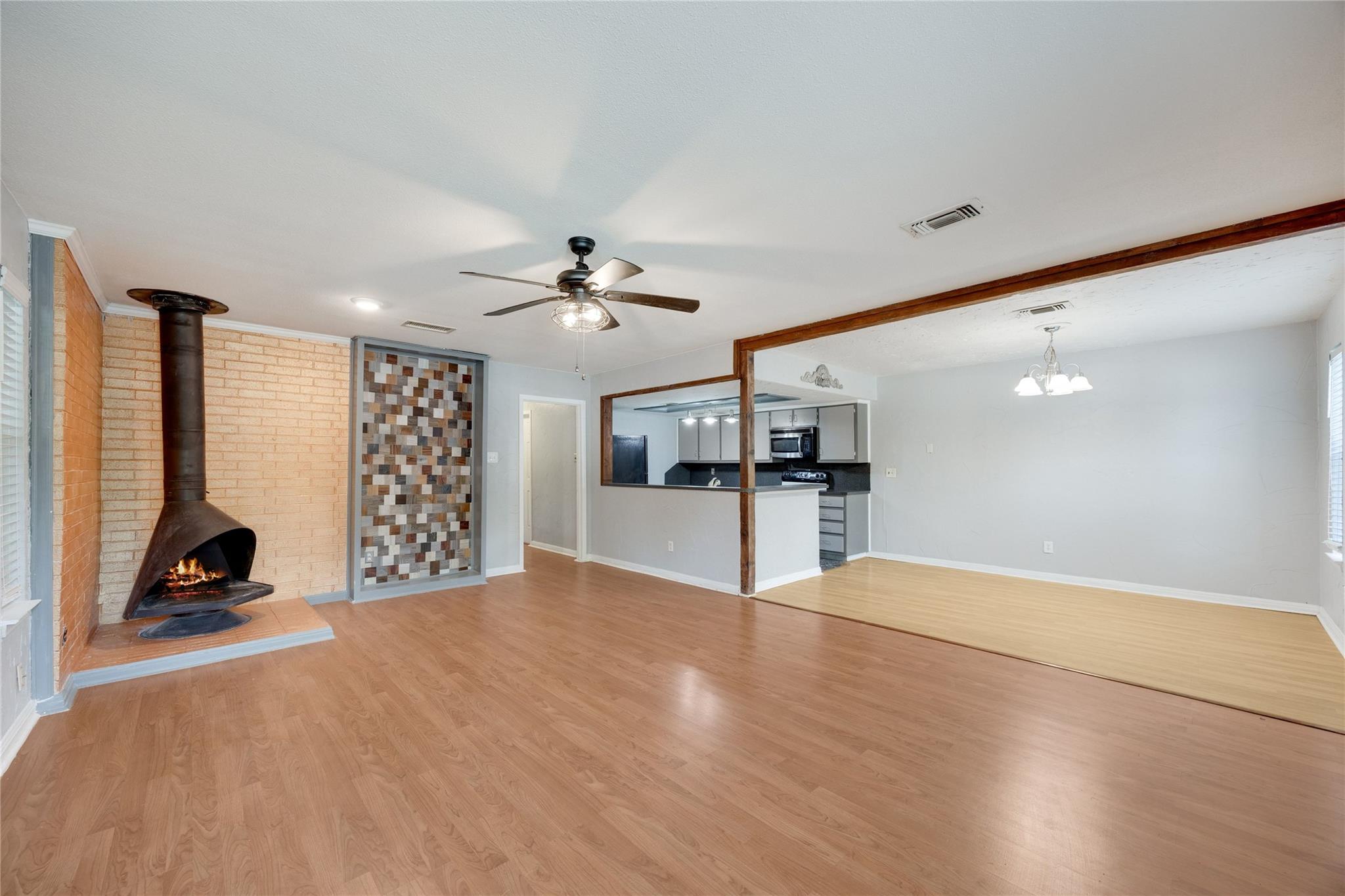 1807 Briar Hill Drive Austin TX 78741