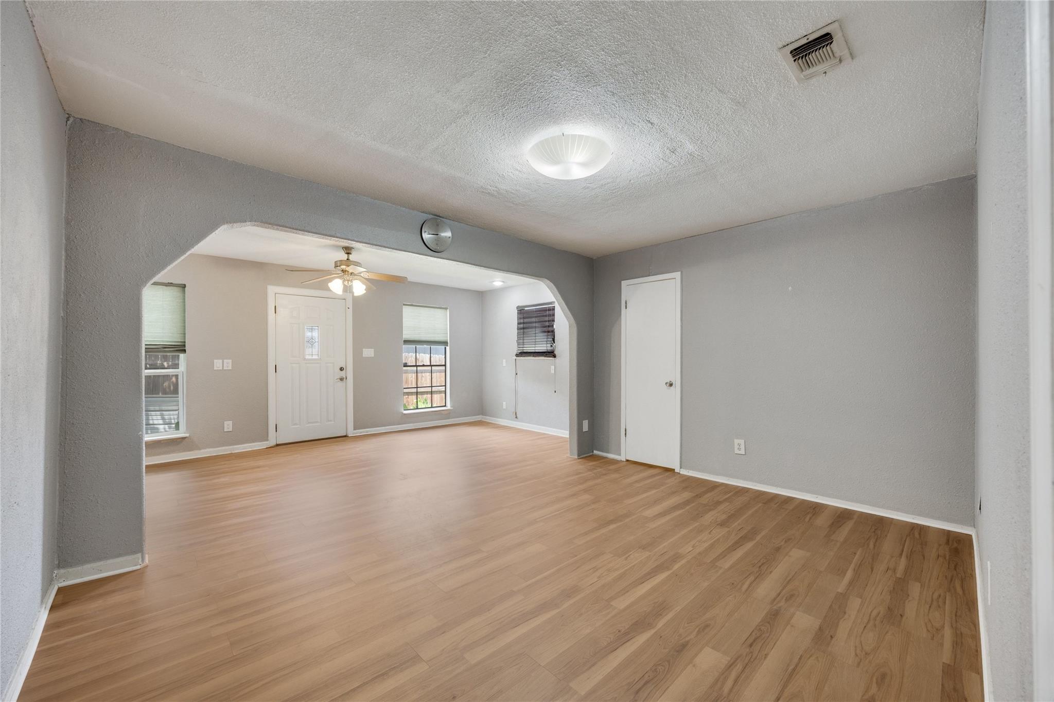1807 Briar Hill Drive Austin TX 78741