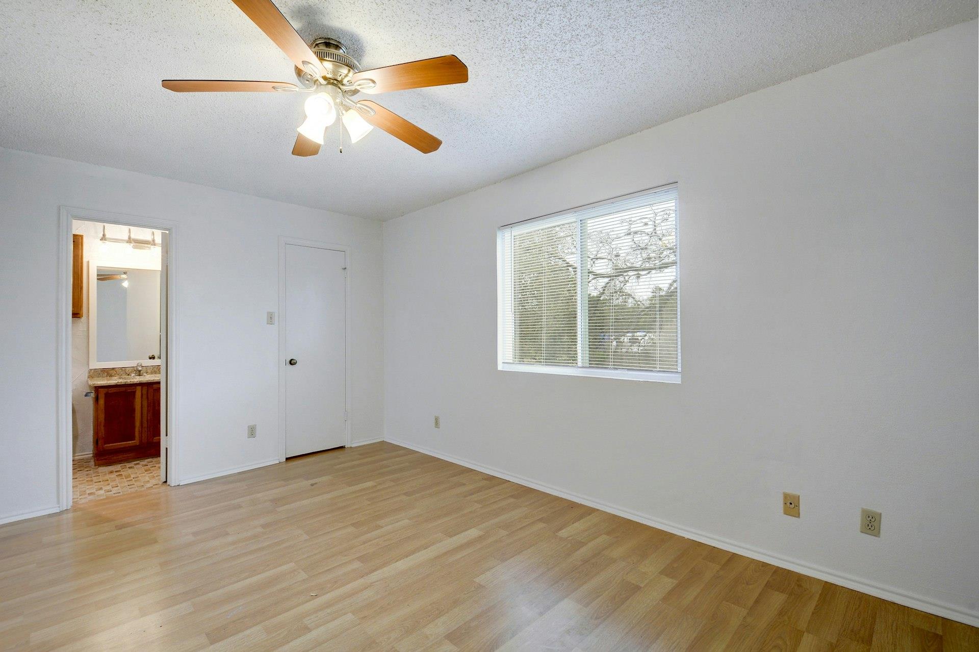 6102 Parkwood Drive Austin TX 78735