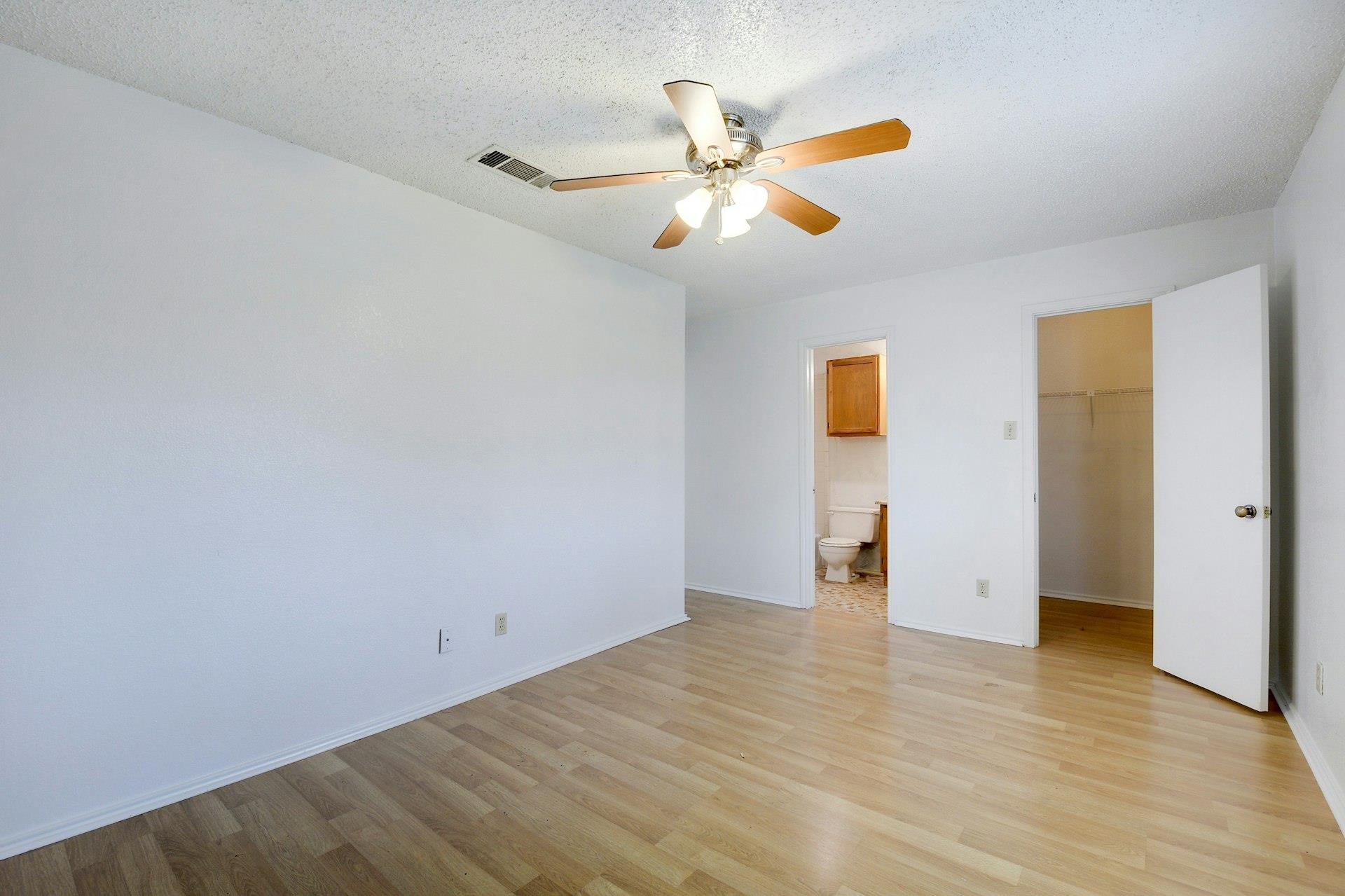 6102 Parkwood Drive Austin TX 78735