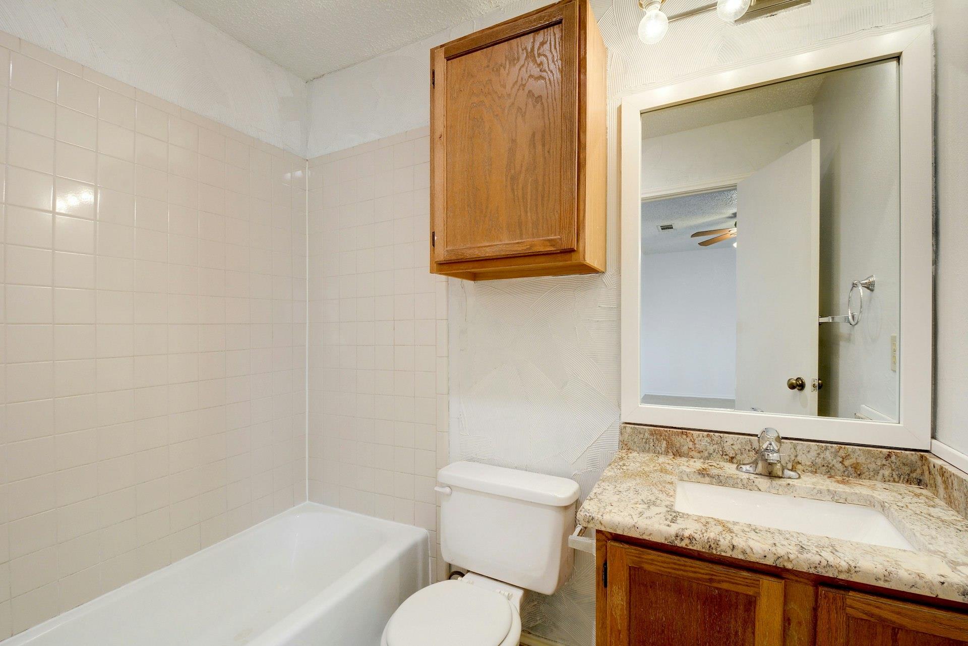 6102 Parkwood Drive Austin TX 78735