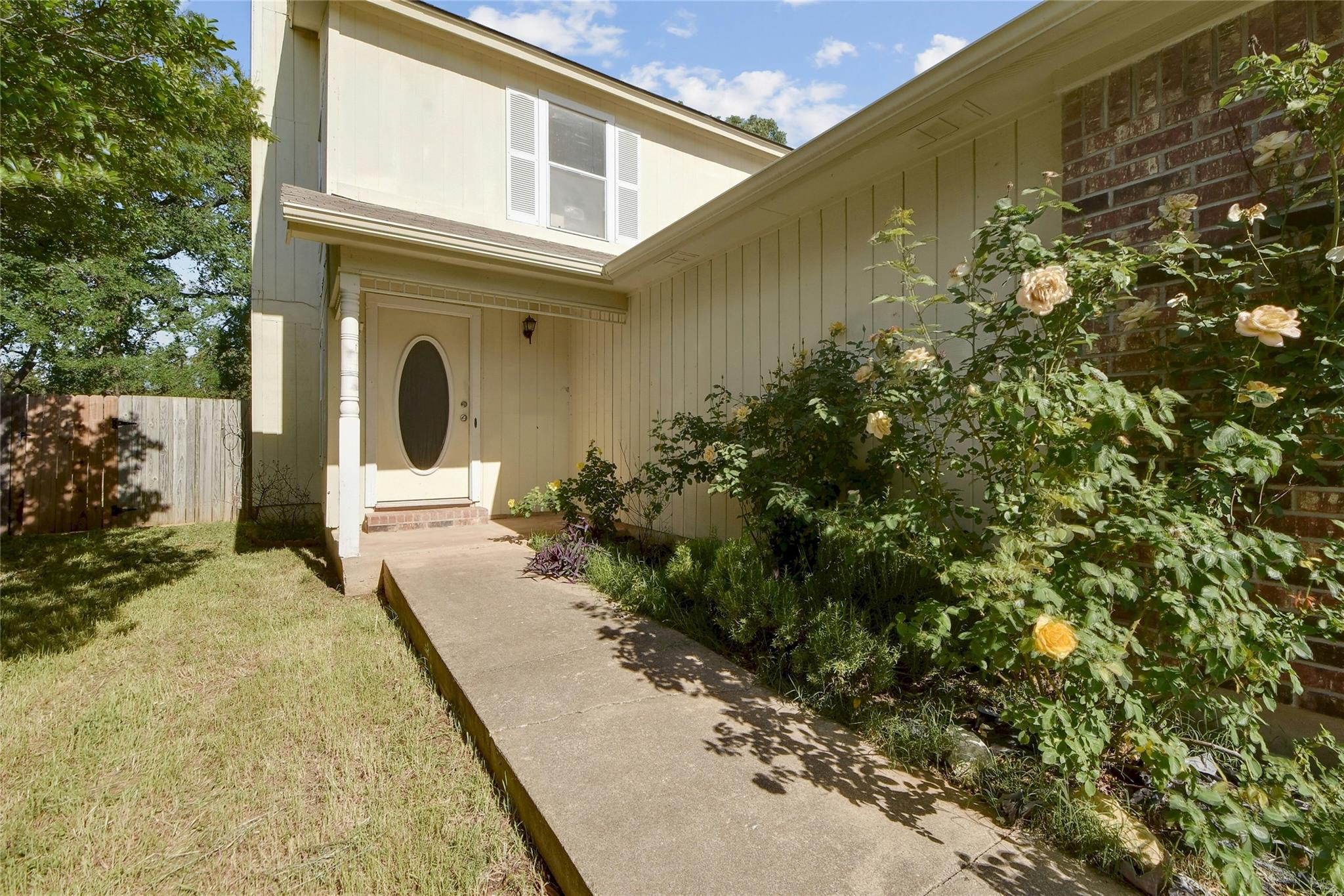 6102 Parkwood Drive Austin TX 78735