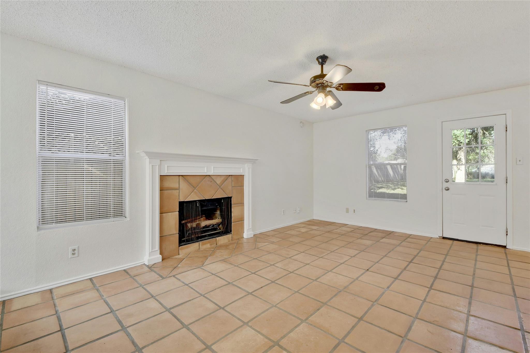 6102 Parkwood Drive Austin TX 78735