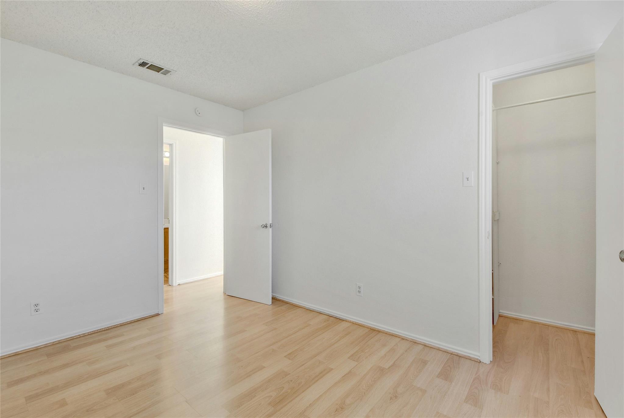 6102 Parkwood Drive Austin TX 78735