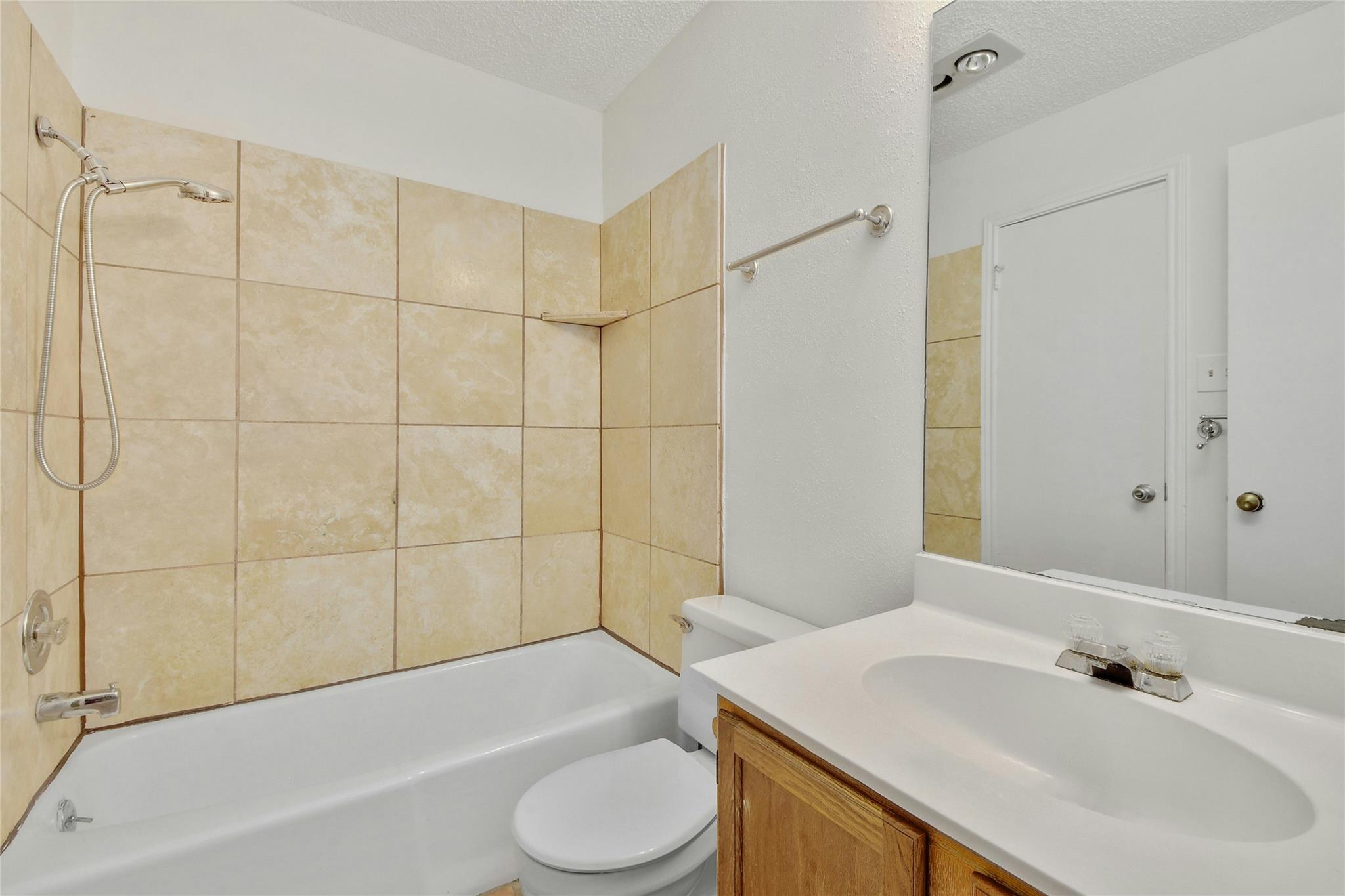6102 Parkwood Drive Austin TX 78735