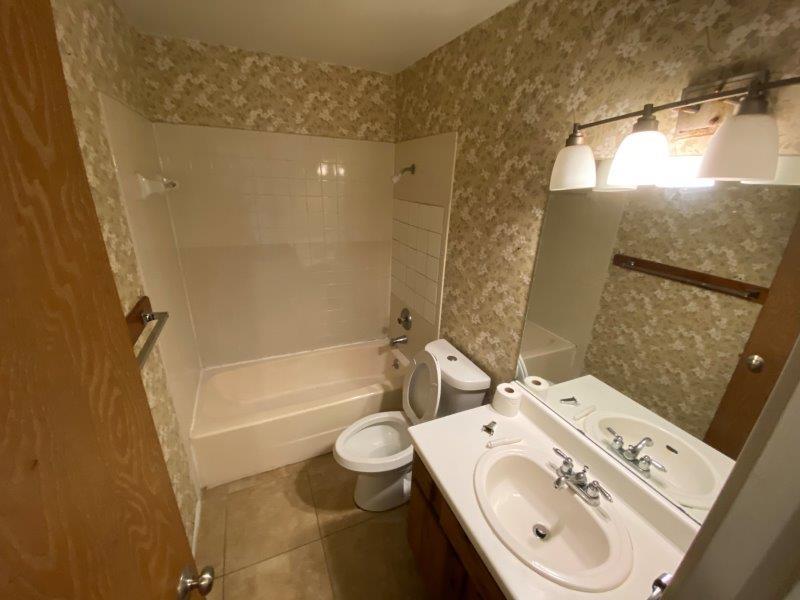 11902 Sunhillow Bend Austin TX 78758