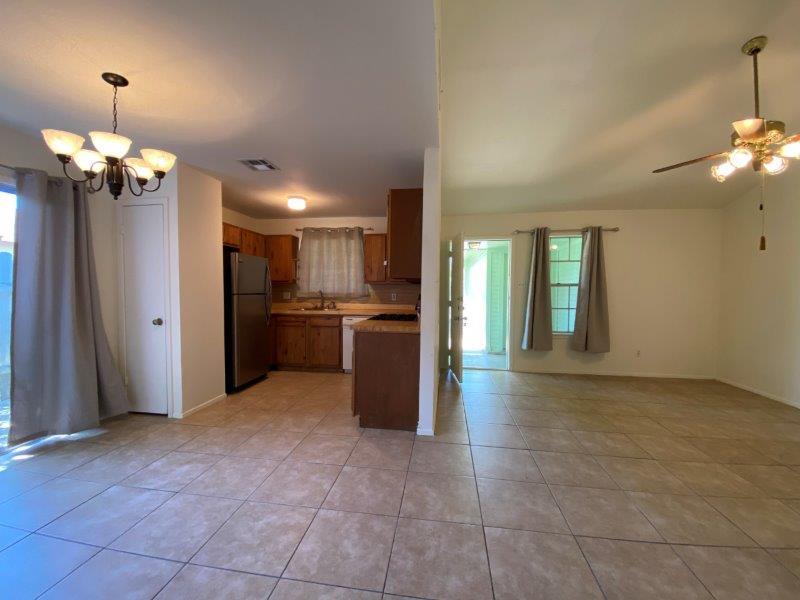 11902 Sunhillow Bend Austin TX 78758