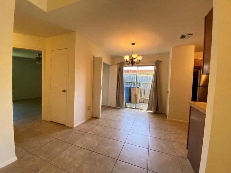 11902 Sunhillow Bend Austin TX 78758