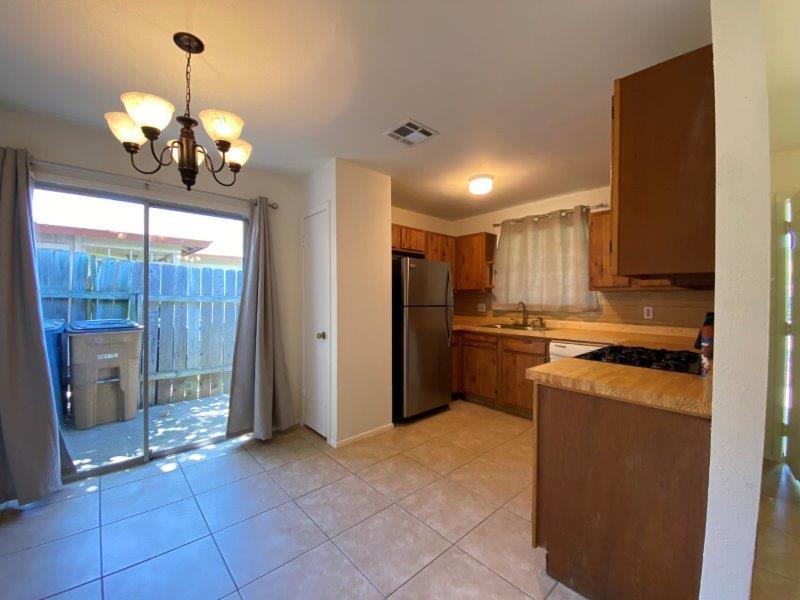 11902 Sunhillow Bend Austin TX 78758