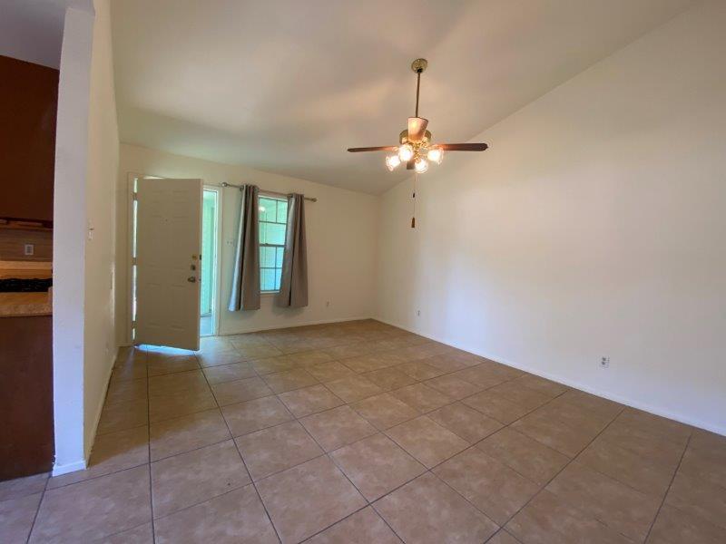 11902 Sunhillow Bend Austin TX 78758