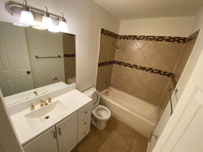 11902 Sunhillow Bend Austin TX 78758
