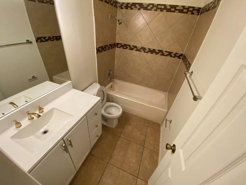 11902 Sunhillow Bend Austin TX 78758