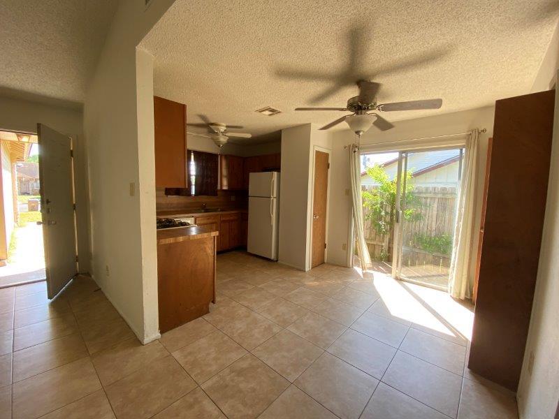11902 Sunhillow Bend Austin TX 78758