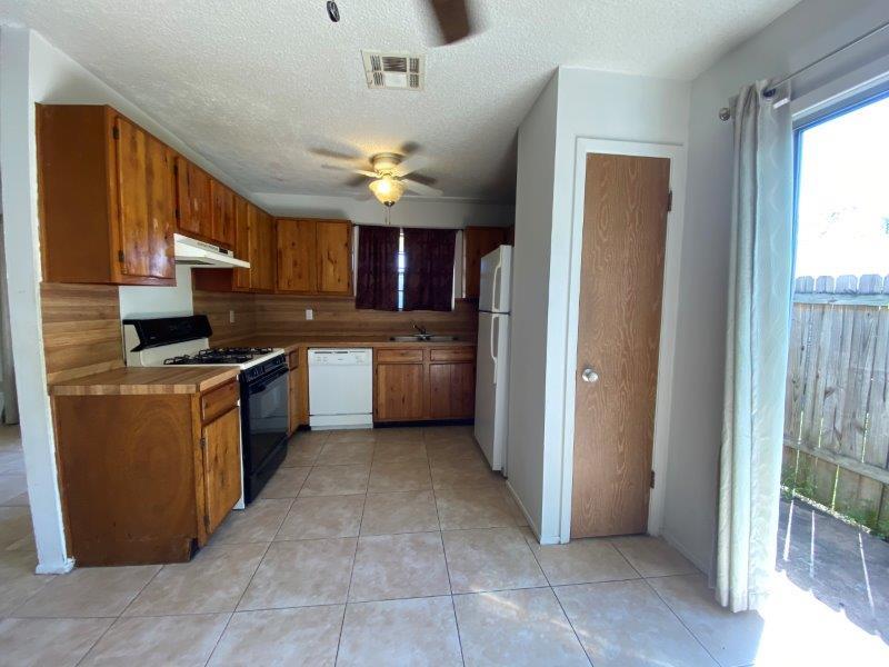 11902 Sunhillow Bend Austin TX 78758
