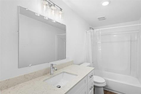 1011 Hackberry Street San Marcos TX 78666