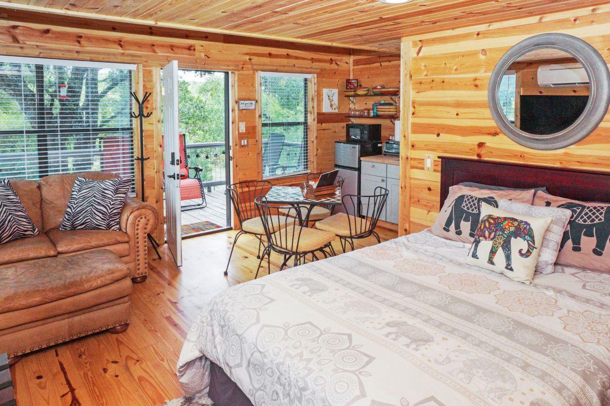 931 Sycamore Creek Drive Dripping Springs TX 78620