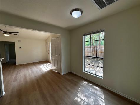 8809 Cainwood Lane Austin TX 78729
