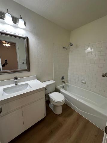 8809 Cainwood Lane Austin TX 78729