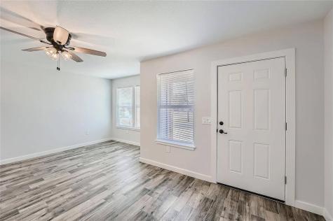 109 Fisher Street Elgin TX 78621
