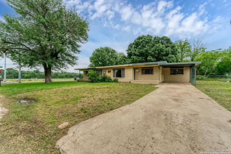 955 University Lane Seguin TX 78155