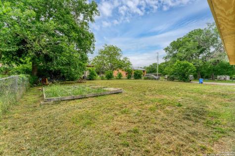 955 University Lane Seguin TX 78155