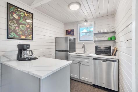 107-109 Scudder Lane Wimberley TX 78676