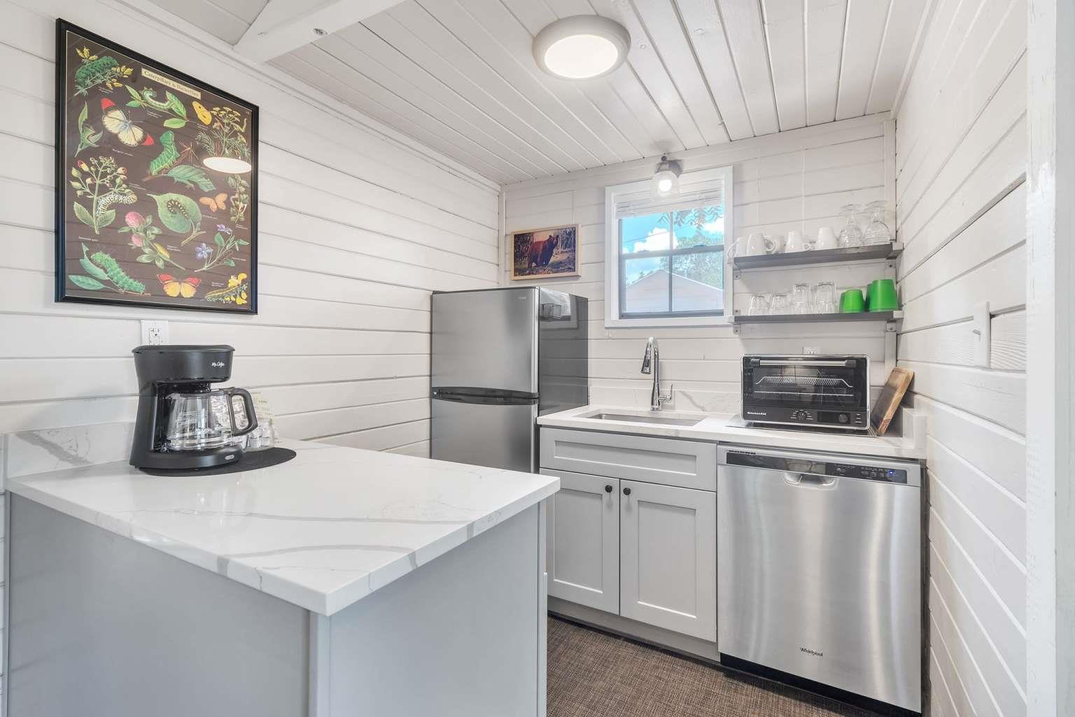 107-109 Scudder Lane Wimberley TX 78676