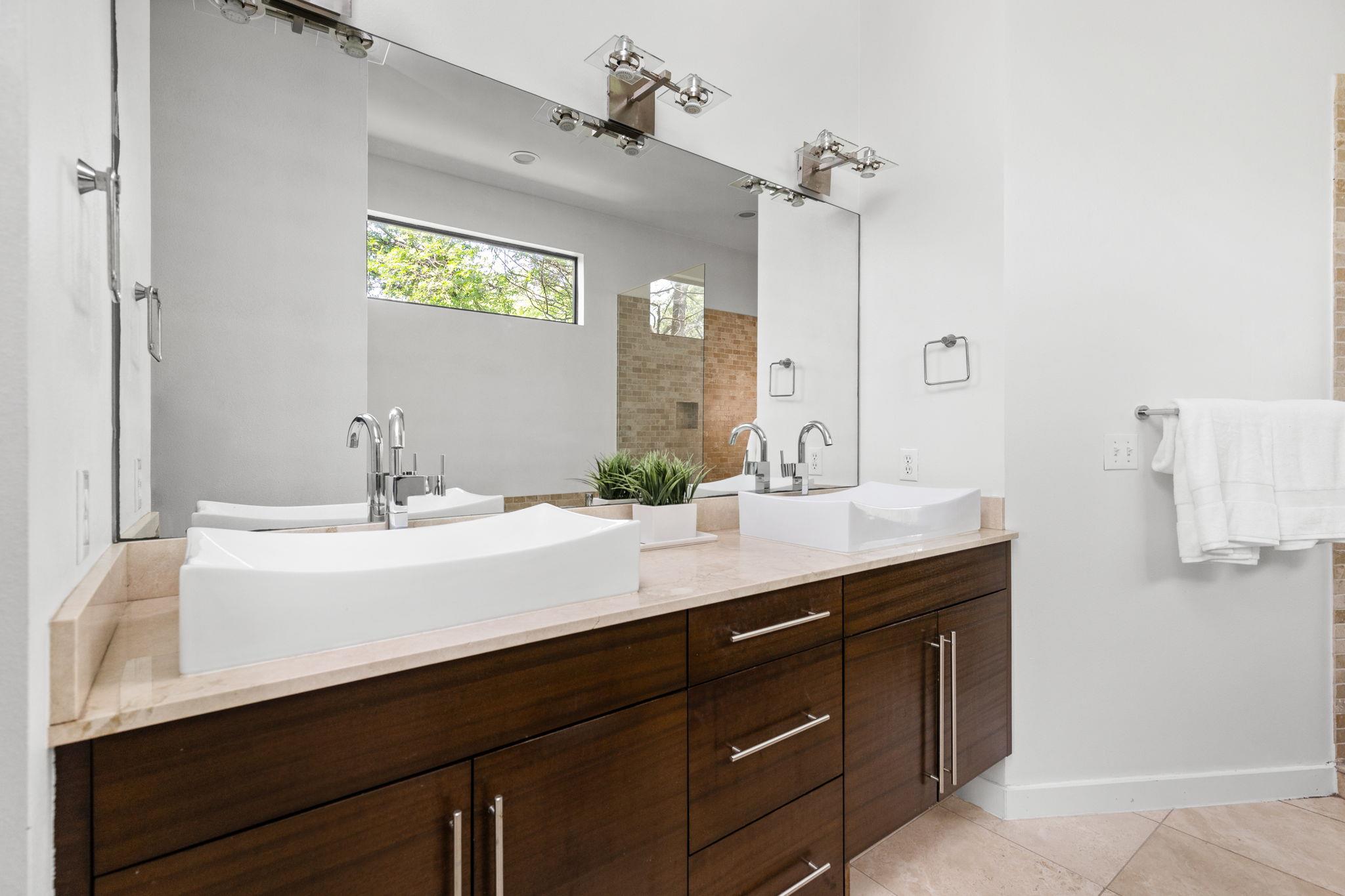 1907 W 30th Street Austin TX 78703