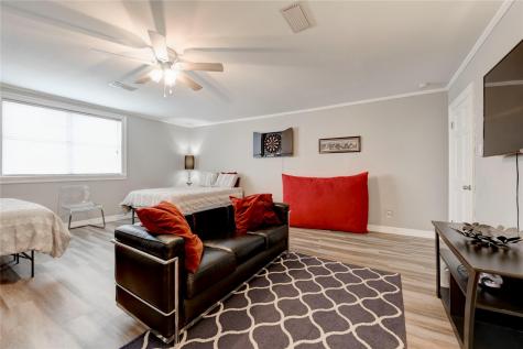 1303 Newfield Lane Austin TX 78703