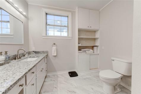 1303 Newfield Lane Austin TX 78703