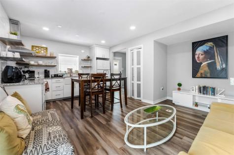 1303 Newfield Lane Austin TX 78703