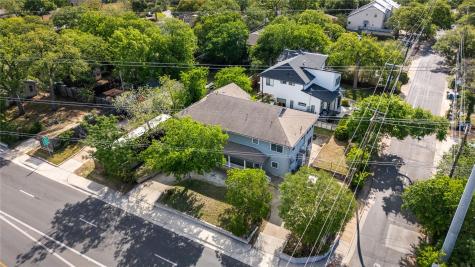 1303 Newfield Lane Austin TX 78703