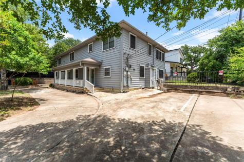 1303 Newfield Lane Austin TX 78703