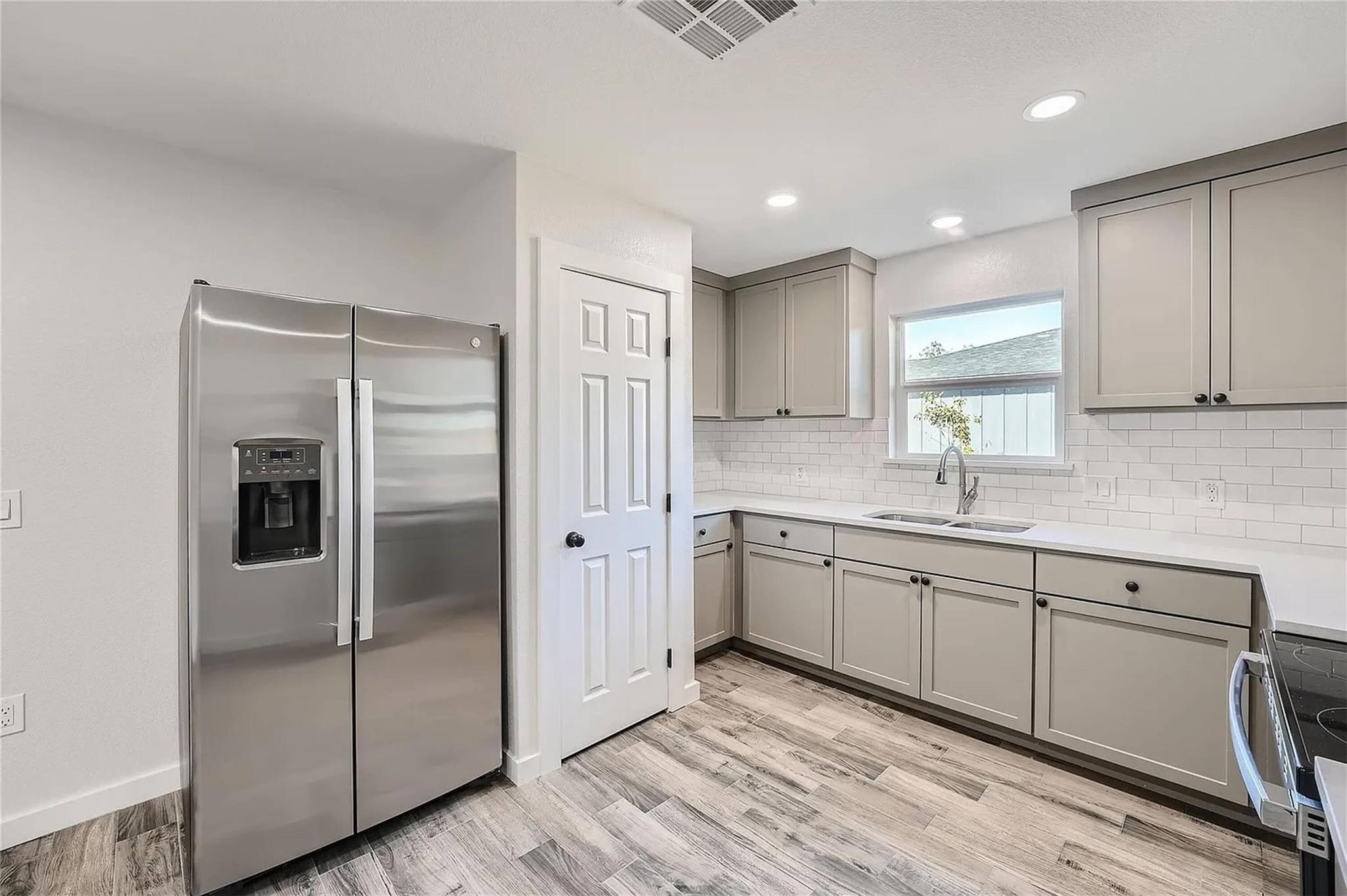 109 Fisher Street Elgin TX 78621