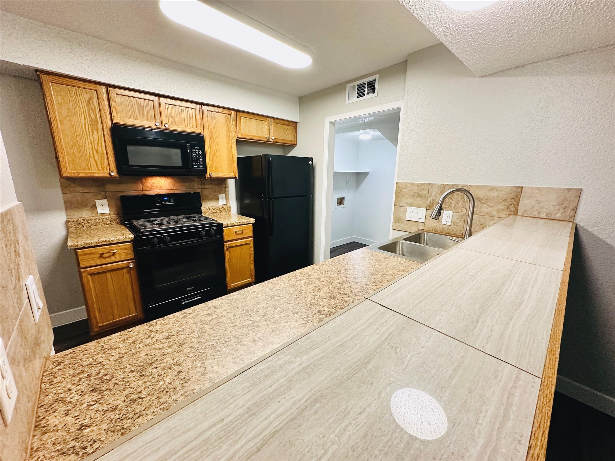 1314 Southport Drive Austin TX 78704
