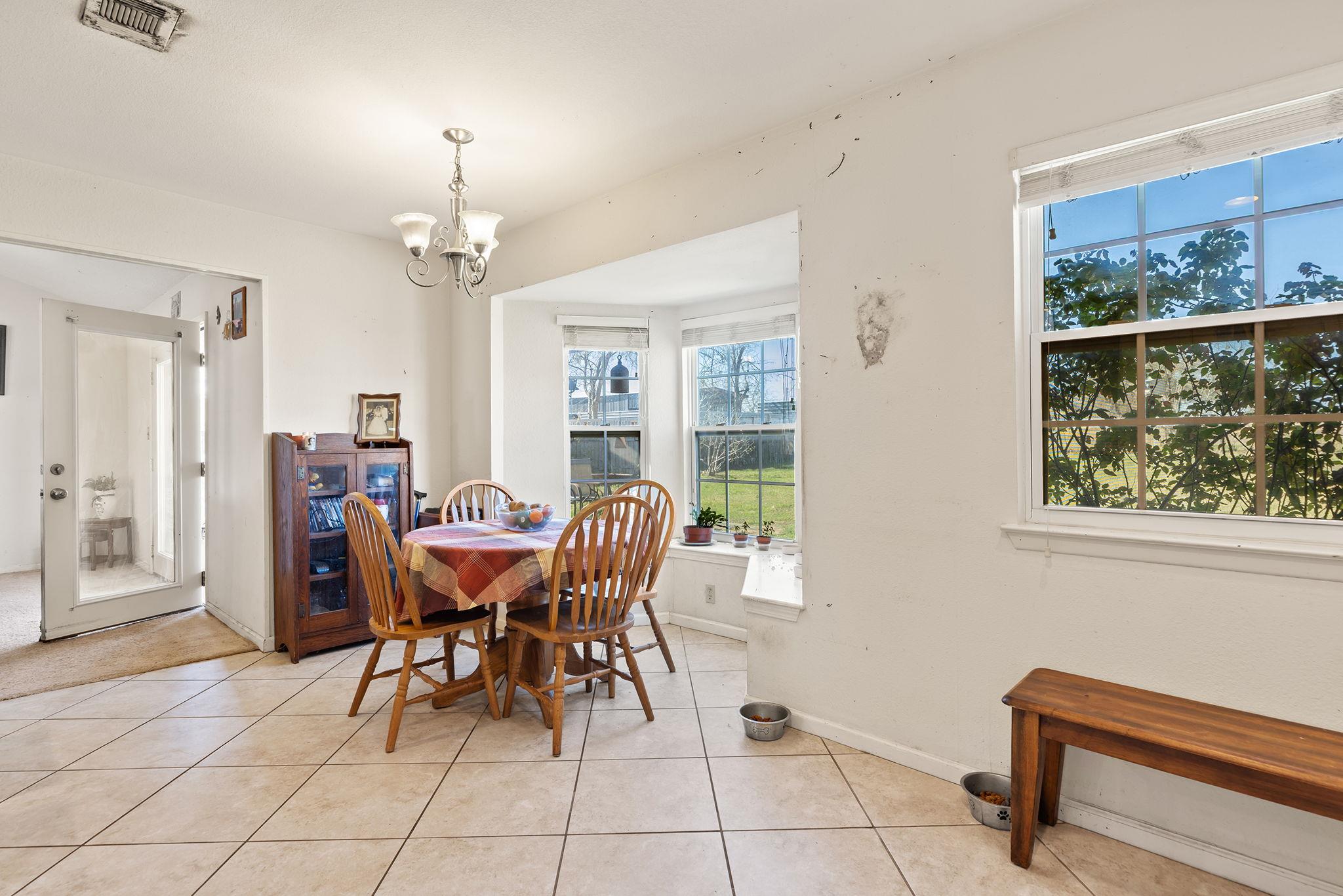 61 Family-a Circle Hutto TX 78634