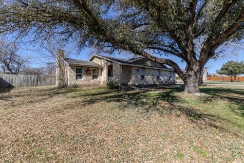 61 Family-a Circle Hutto TX 78634