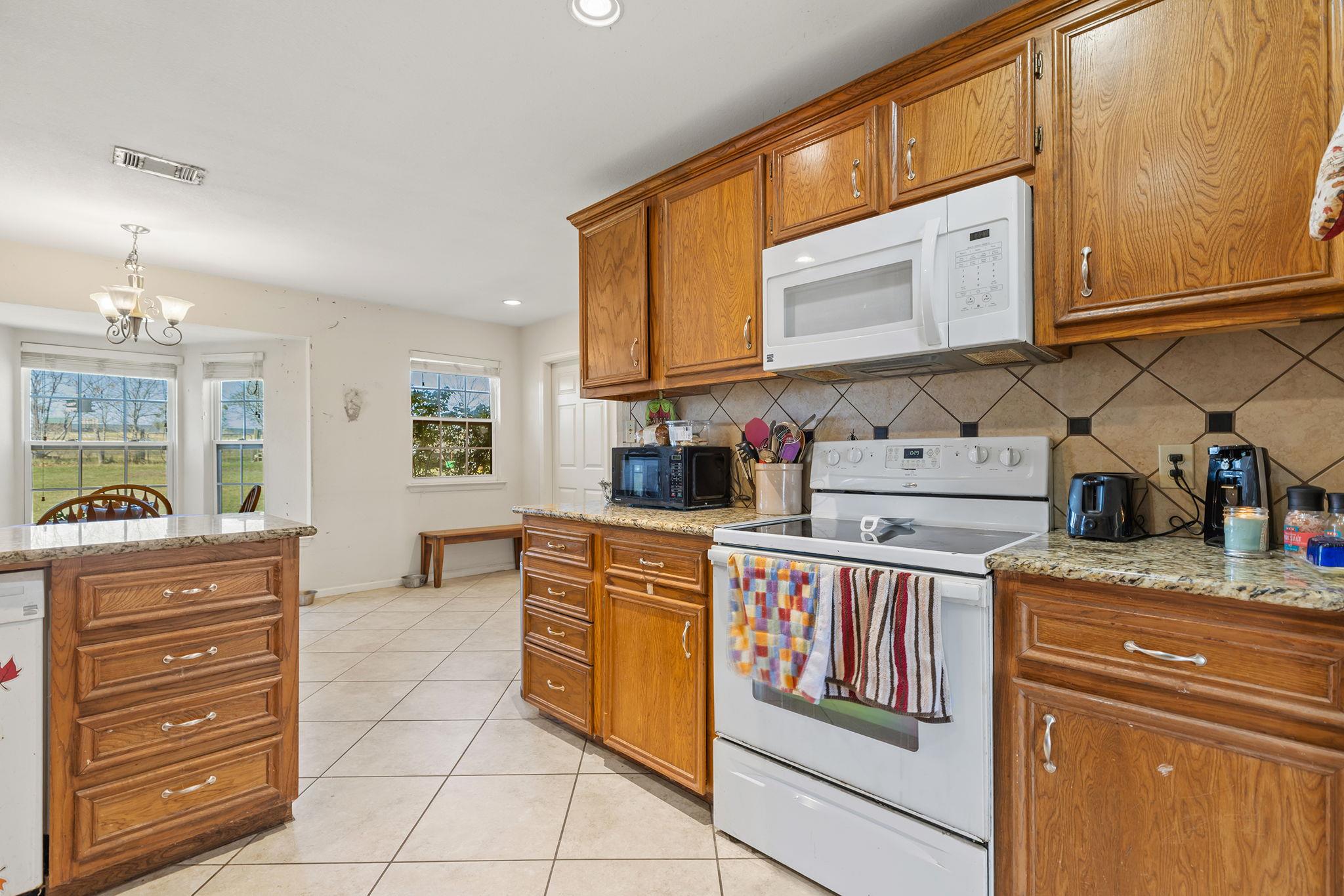 61 Family-a Circle Hutto TX 78634