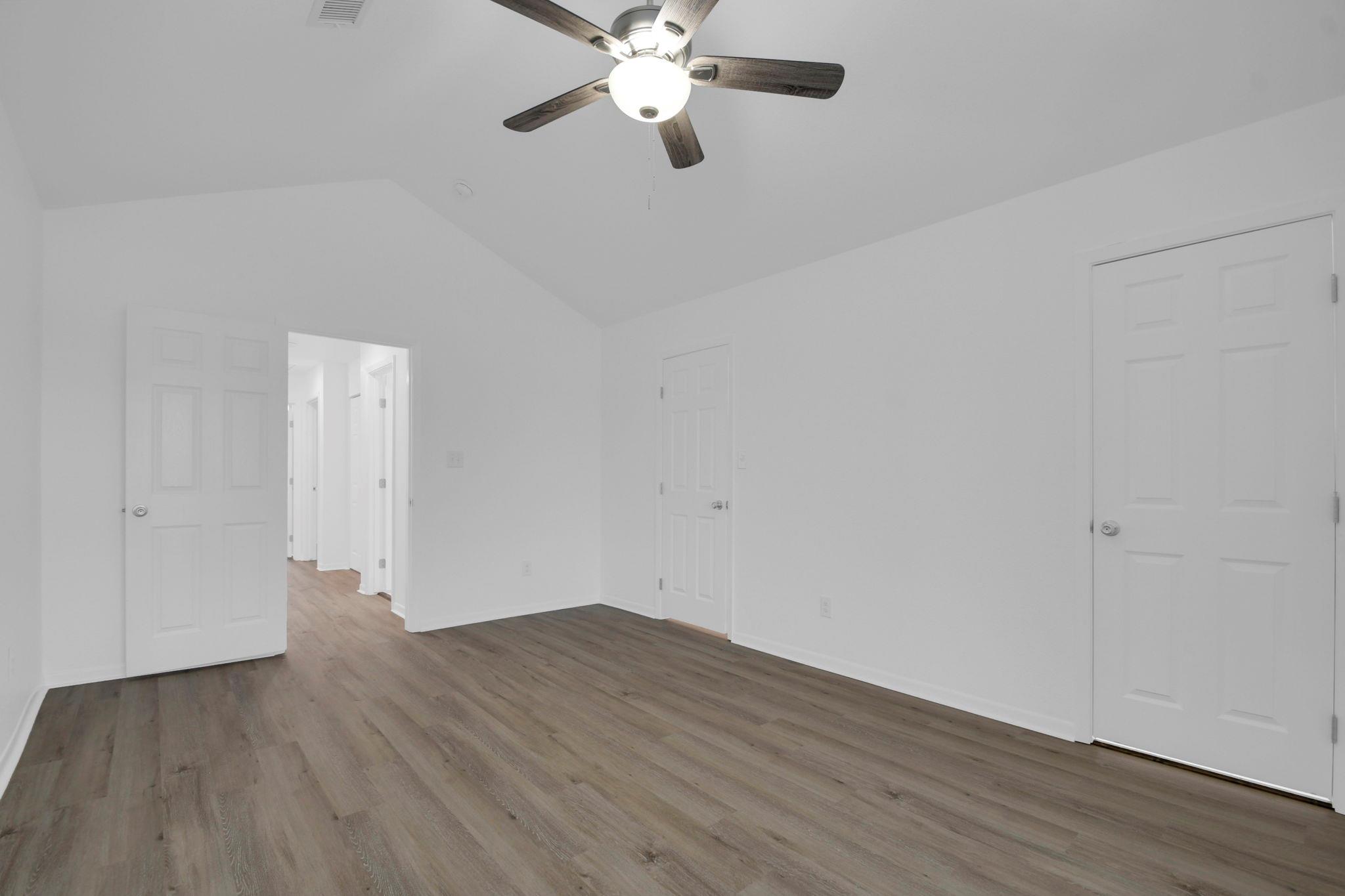 1004 E Fannin Street Luling TX 78648