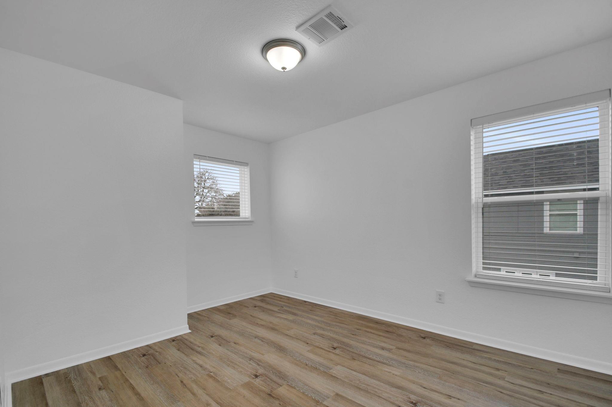 1004 E Fannin Street Luling TX 78648